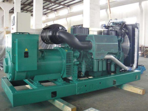 崇仁便携静音：租赁无声发电机组，便携式解决能源需求